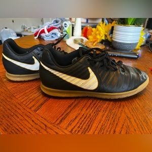 Nike Tiempox Rio IV IC Soccer SHOES Size 5.5 US